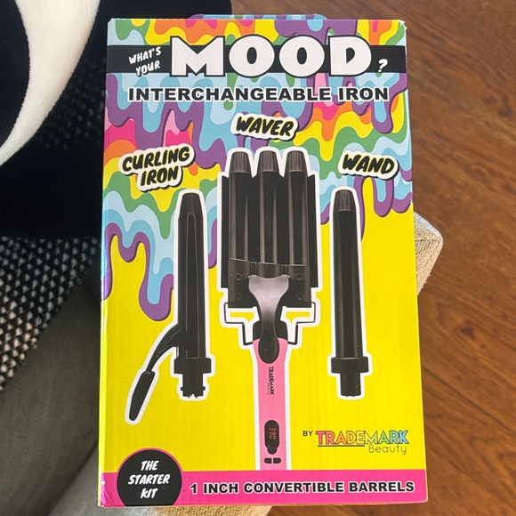 Trademark Beauty Pink Interchangeable Hair Iron - Picture 1 of 3